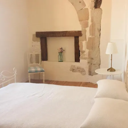 Maison De Lolivier, Beautiful Townhouse With Private Courtyard Eymet